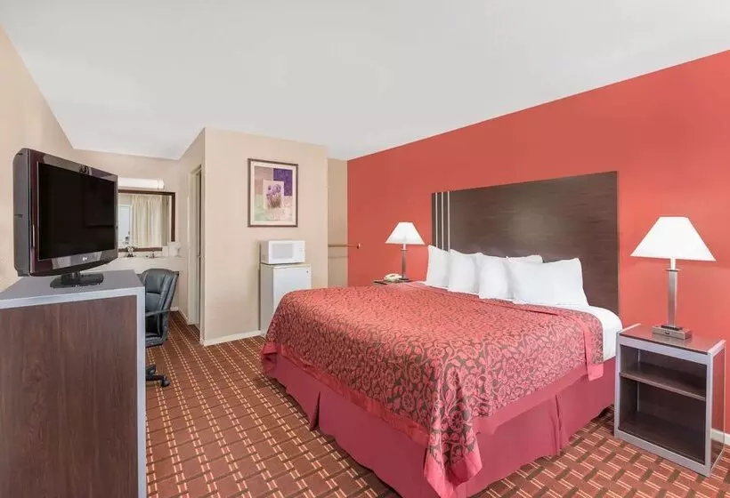 فندق Days Inn By Wyndham College Station University Drive