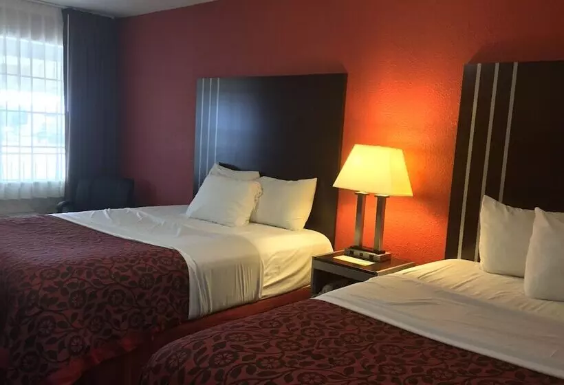 فندق Days Inn By Wyndham College Station University Drive