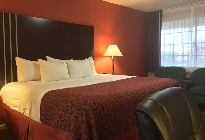 فندق Days Inn By Wyndham College Station University Drive