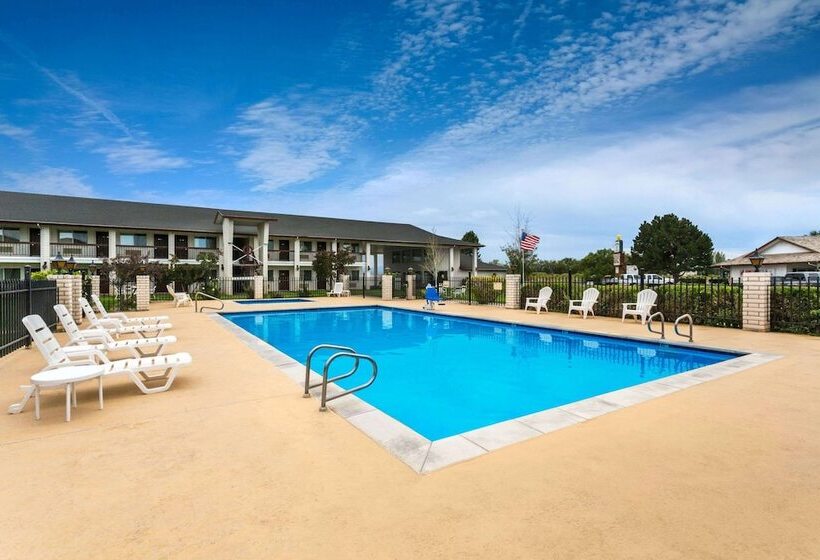 酒店 Days Inn By Wyndham Delta