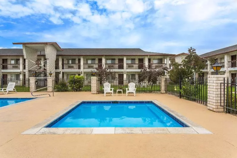 Szálloda Days Inn By Wyndham Delta