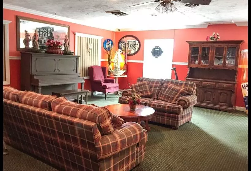 Отель Days Inn By Wyndham Tannersville