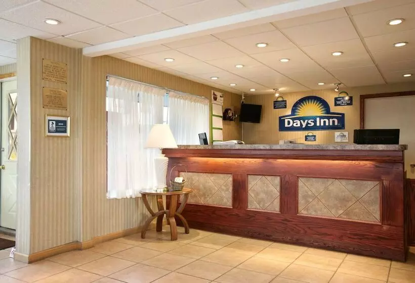 Отель Days Inn By Wyndham Tannersville