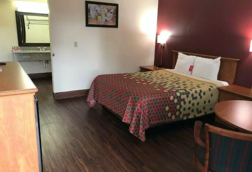 Hotel Econo Lodge Inn & Suites Central