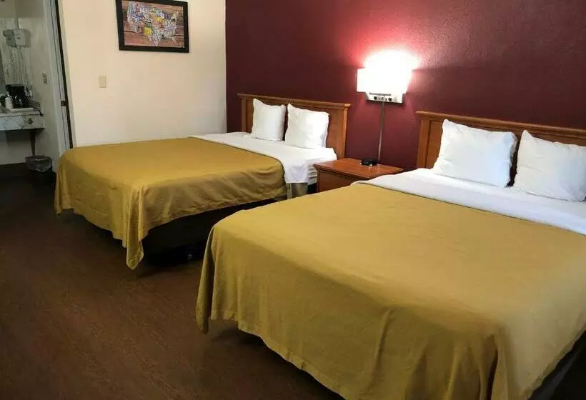 Hotel Econo Lodge Inn & Suites Central