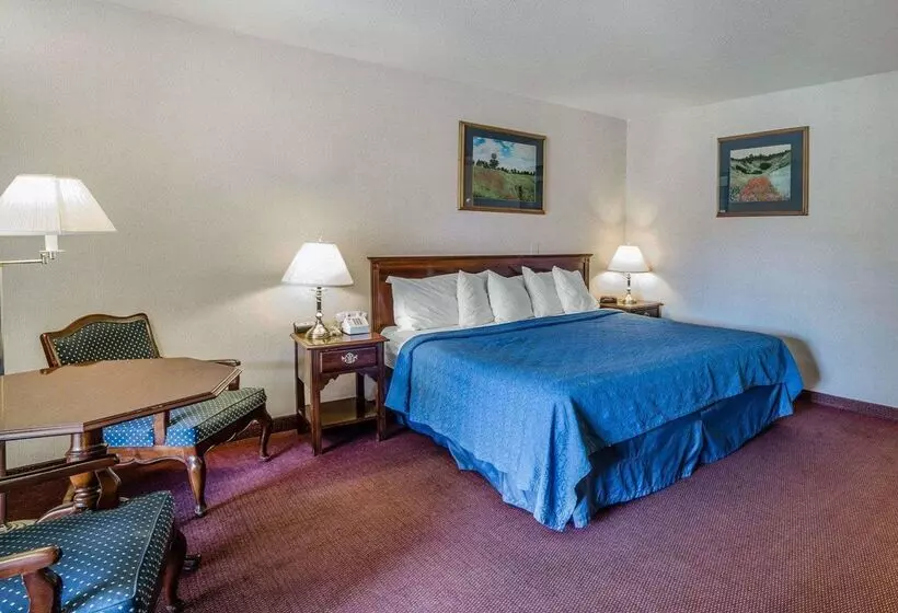 Отель Econo Lodge Near Reno Sparks Convention Center