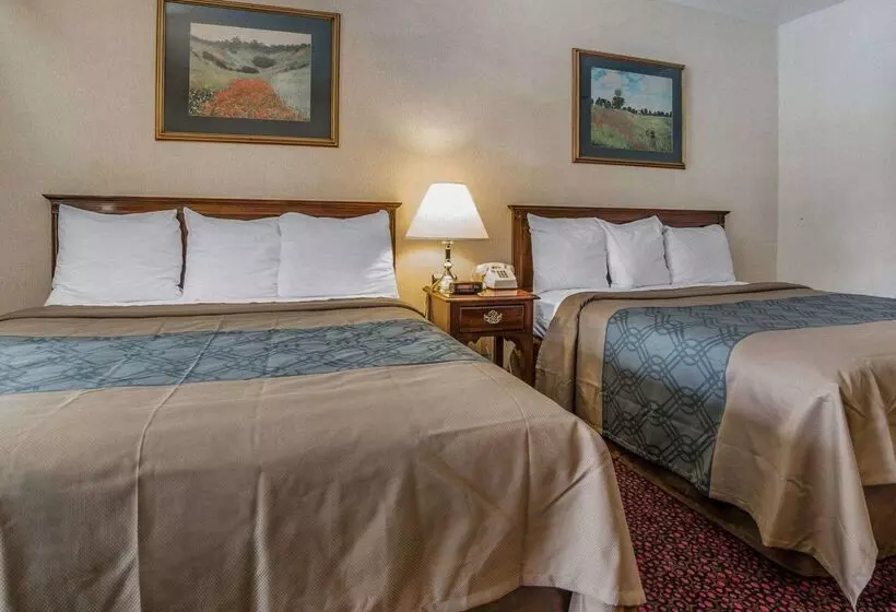 Отель Econo Lodge Near Reno Sparks Convention Center