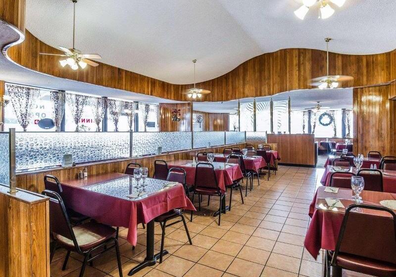 هتل Econo Lodge Near Reno Sparks Convention Center