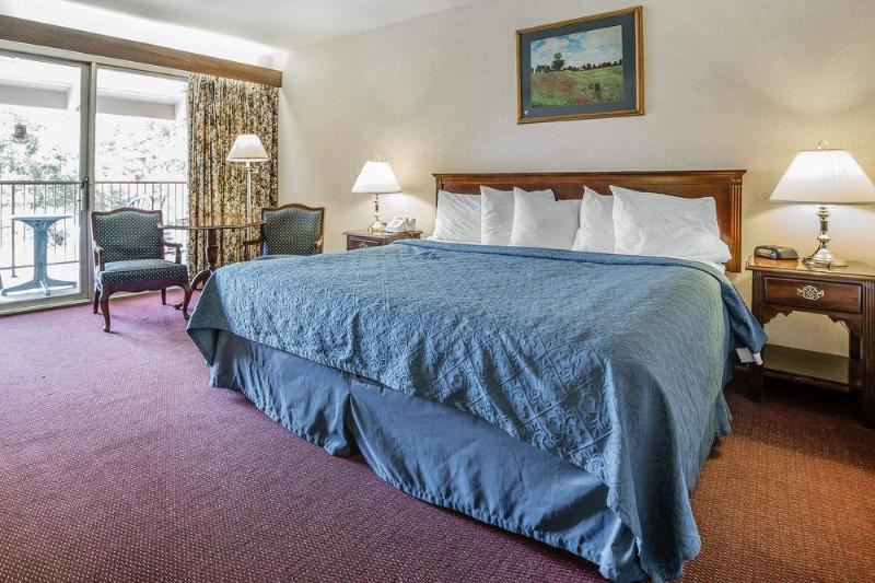 هتل Econo Lodge Near Reno Sparks Convention Center