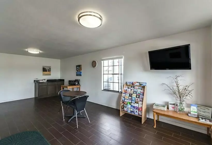 Hotel Giddings Executive Inn