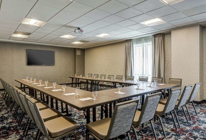 Отель Hilton Garden Inn Boston/waltham