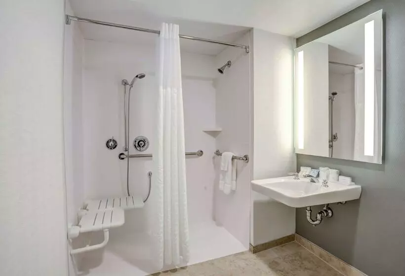 فندق Hilton Garden Inn Boston/waltham