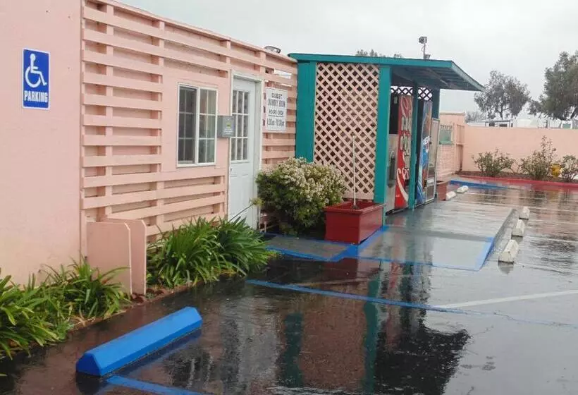 酒店 Inns Of California Salinas