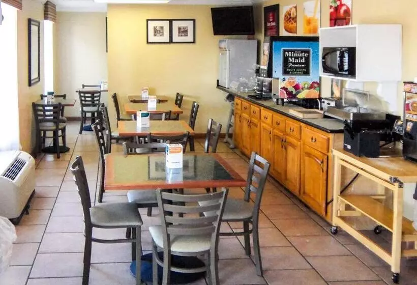 호텔 Mill Tree Inn Millington