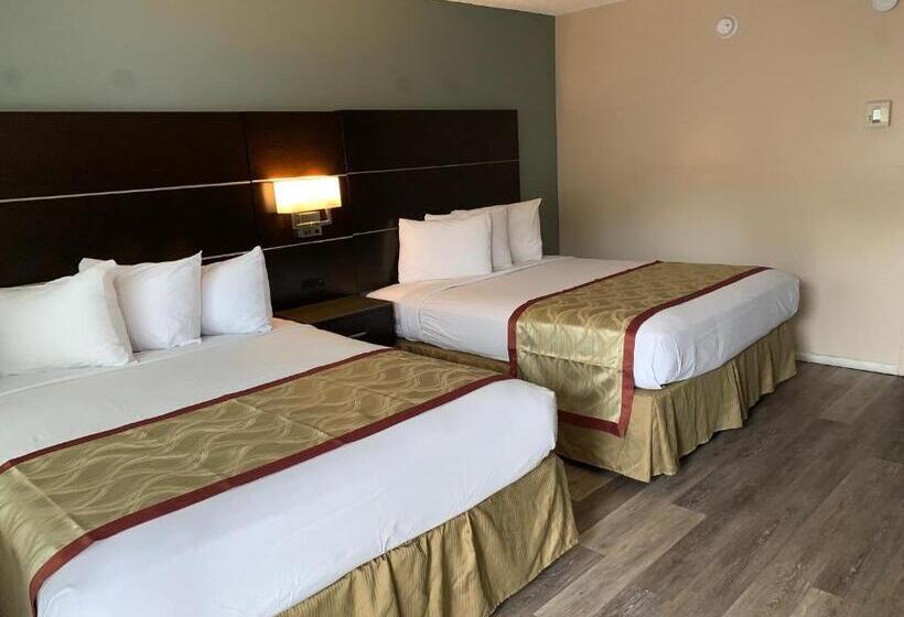 هتل Olive Tree Inn & Suites