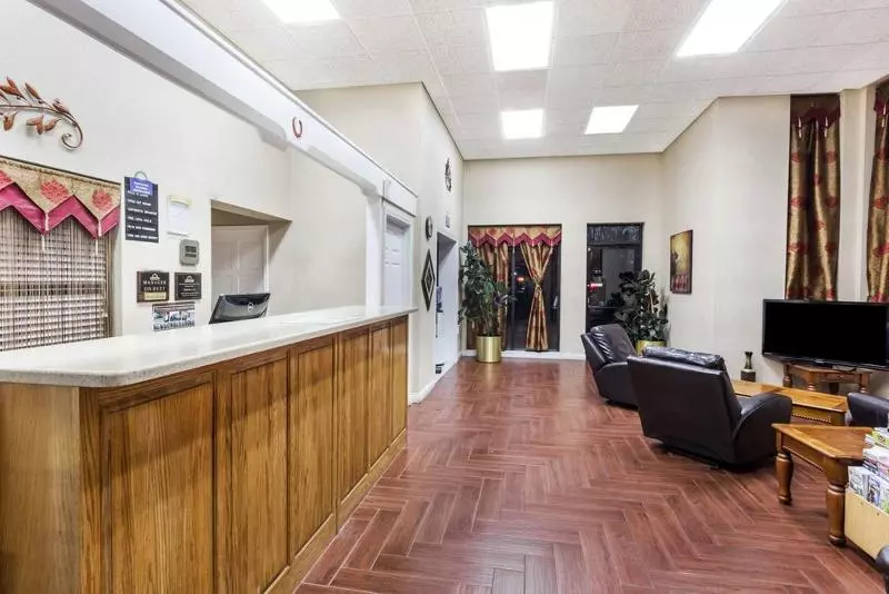 فندق Quality Inn