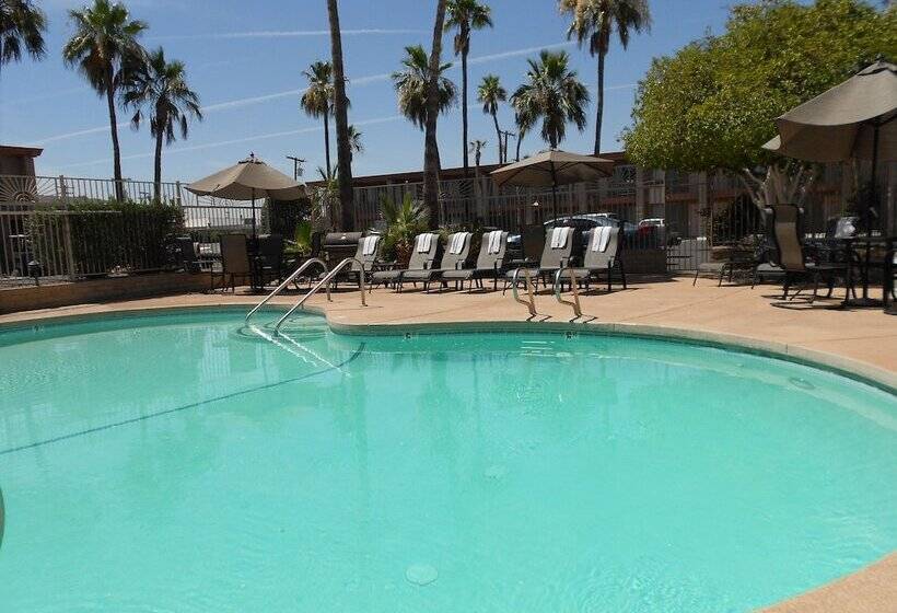 בית מלון כפרי Quality Inn & Suites Phoenix Nw  Sun City