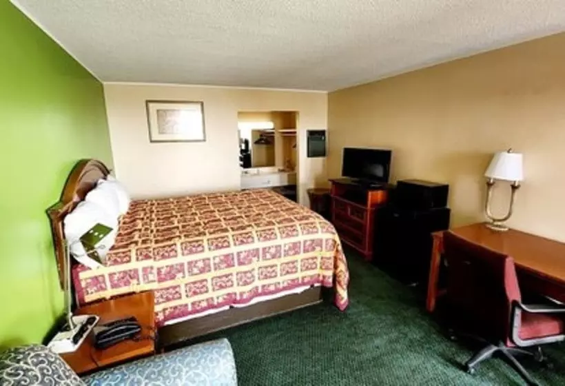 Отель Roadside Inn