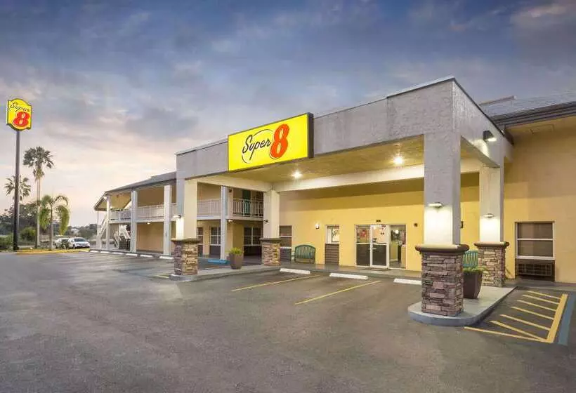 Hotel Super 8 By Wyndham Ellenton Bradenton Area