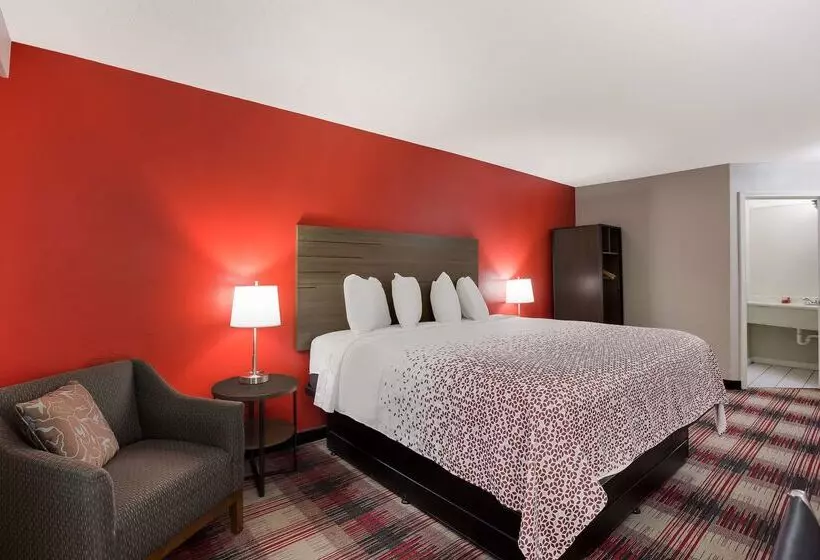 Surestay Hotel By Best Western Higginsville