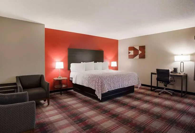 Surestay Hotel By Best Western Higginsville