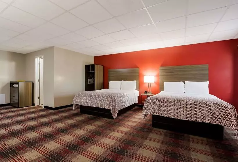 Surestay Hotel By Best Western Higginsville