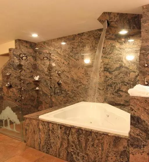 Отель Greenwell Inn