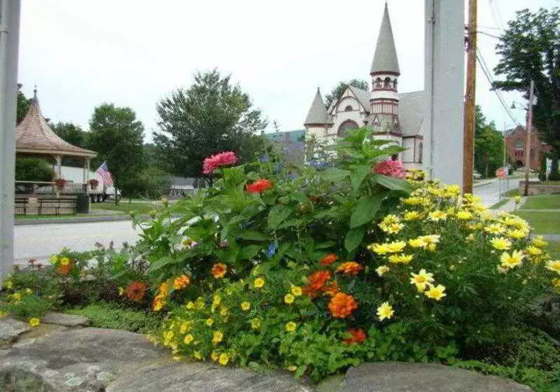 Ludlow Colonial Motel