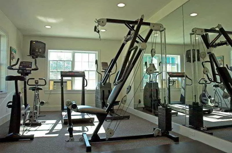 Ludlow Colonial Motel