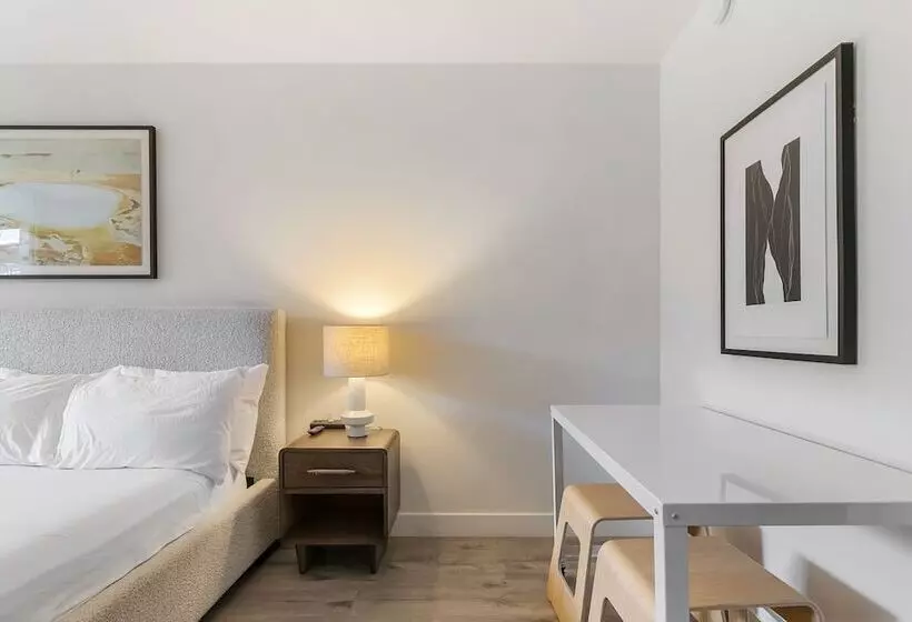 渡假胜地  Papago Motor