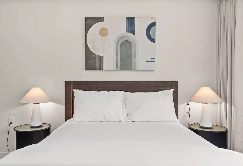 渡假胜地  Papago Motor