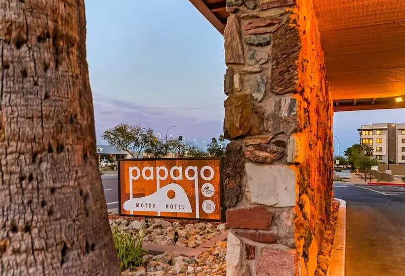 渡假胜地  Papago Motor