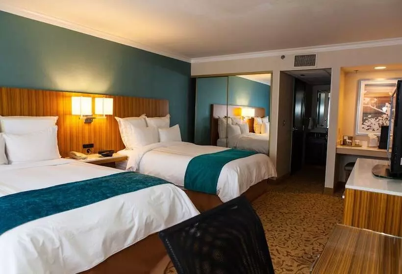 Delta Hotels By Marriott Ontario Airport