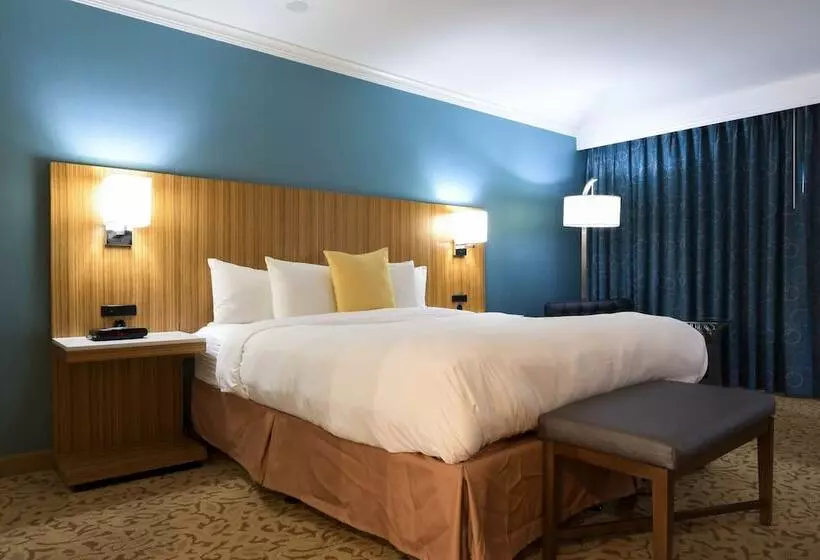 Delta Hotels By Marriott Ontario Airport