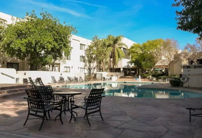 Delta Hotels By Marriott Ontario Airport