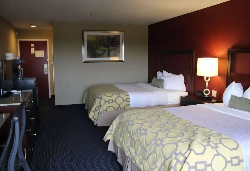 Szálloda Apm Inn And Suites