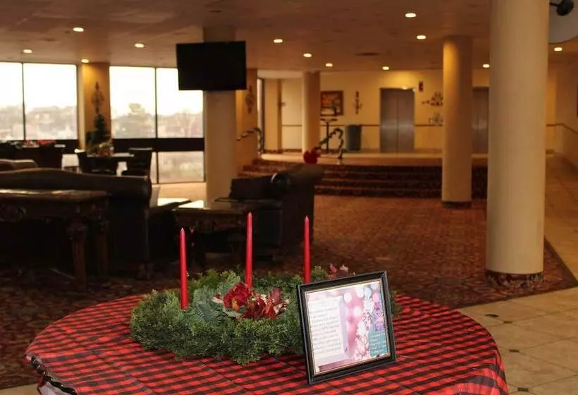 Szálloda Apm Inn And Suites