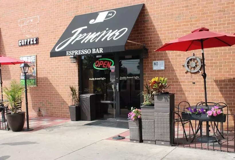 Szálloda Apm Inn And Suites