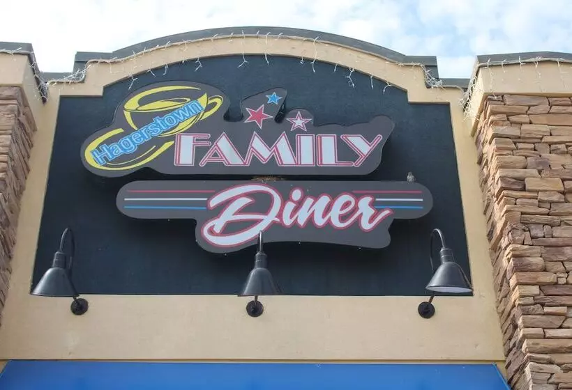 Szálloda Apm Inn And Suites