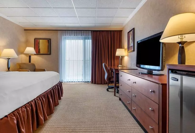 Best Western Plus Oswego Hotel And Conference Center