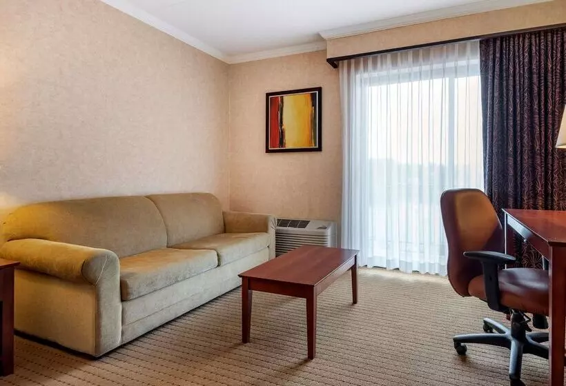 Best Western Plus Oswego Hotel And Conference Center