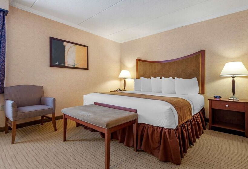 Best Western Plus Oswego Hotel And Conference Center