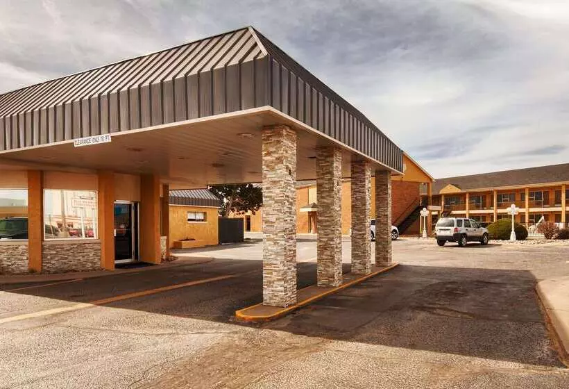 Отель Best Western Red Carpet Inn Hereford