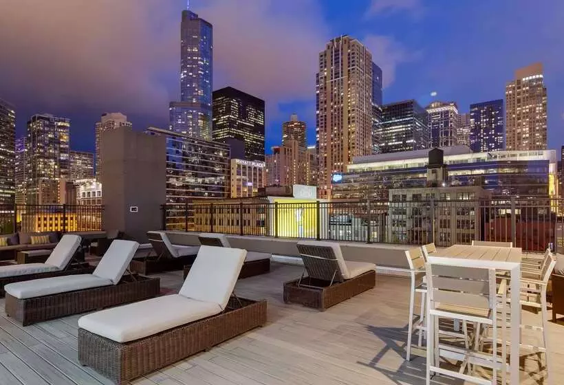 هتل Best Western Chicago Downtown River North