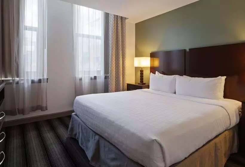 هتل Best Western Chicago Downtown River North