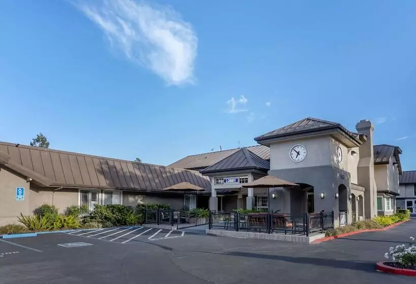 Отель Best Western Silicon Valley Inn