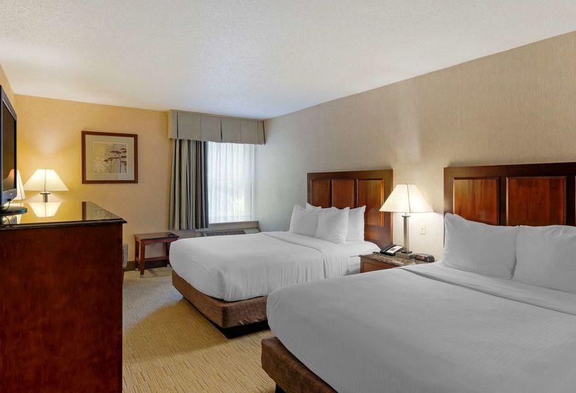 Отель Best Western Staunton Inn