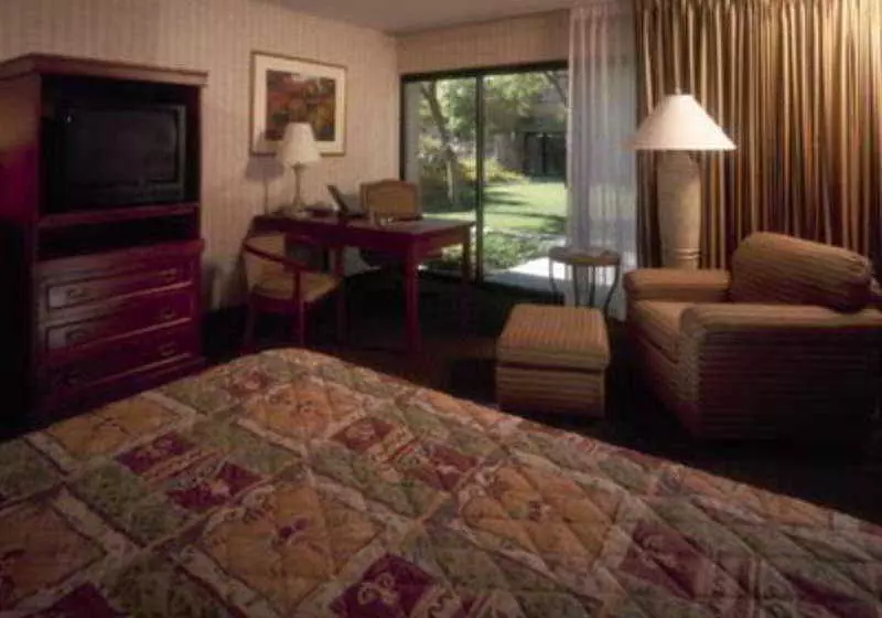 ホテル Holiday Inn Midtown