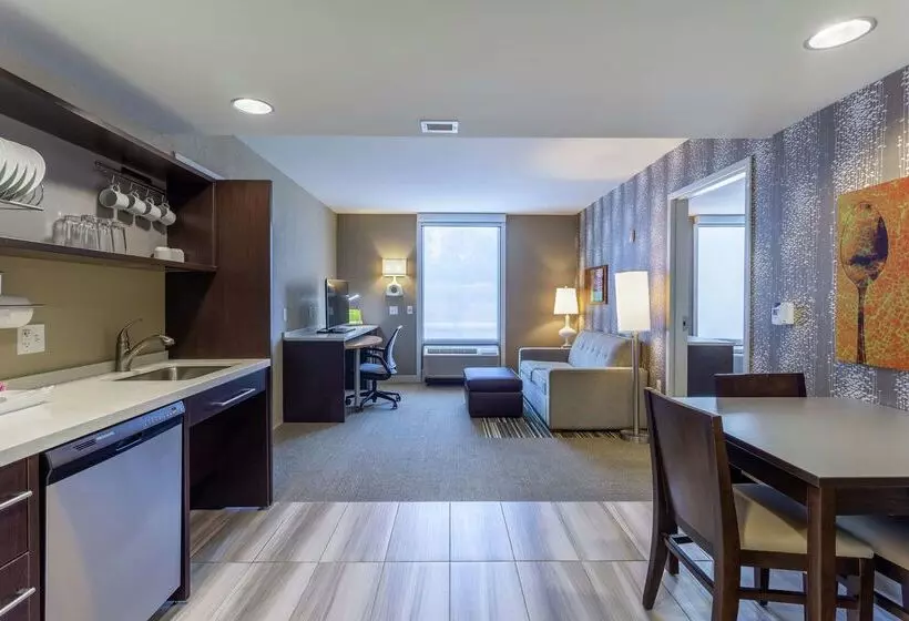 هتل Home2 Suites By Hilton Dover, De