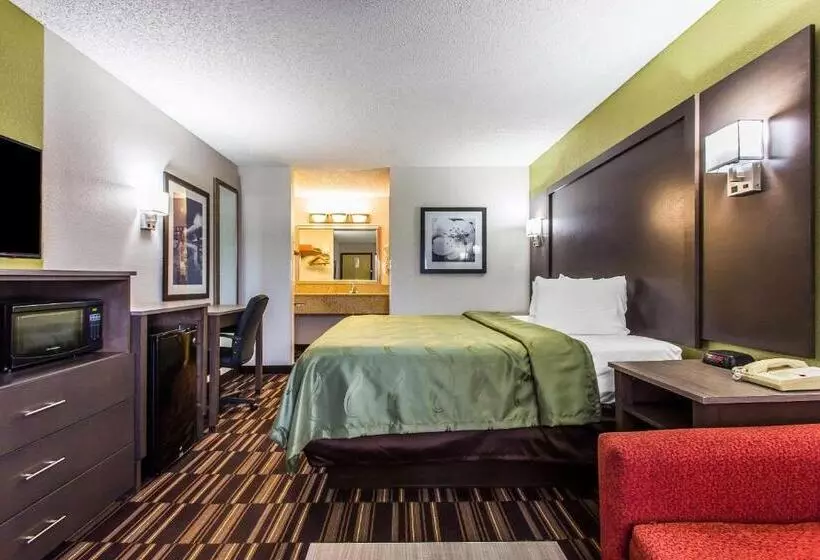 فندق Quality Inn